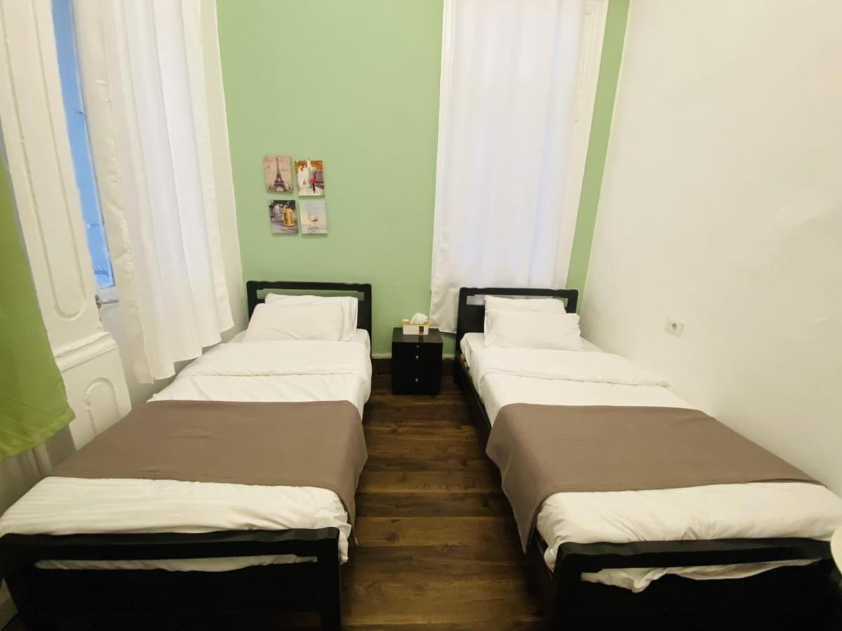 City Guest House Tripoli Екстериор снимка
